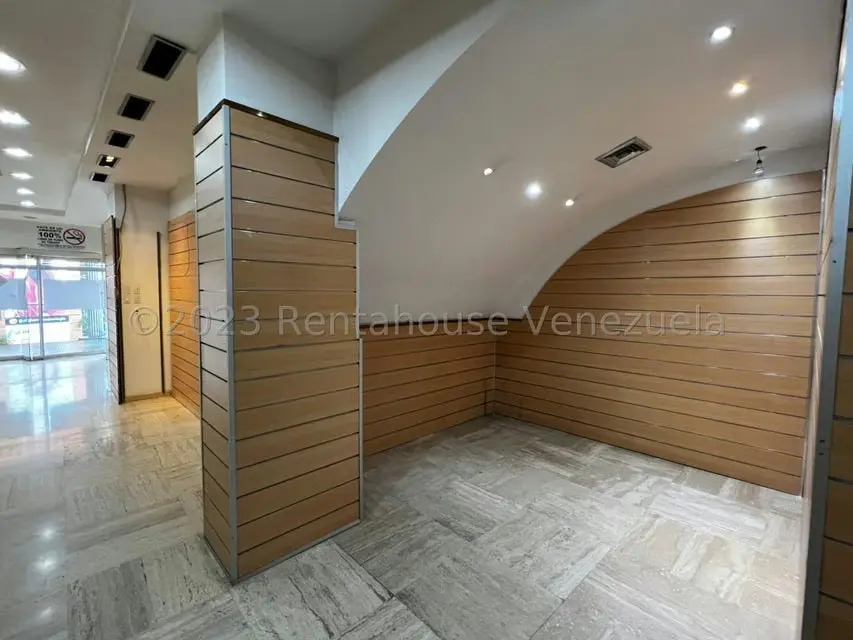 Local Comercial en Alquiler en La Castellana, Distrito Metropolitano - 5