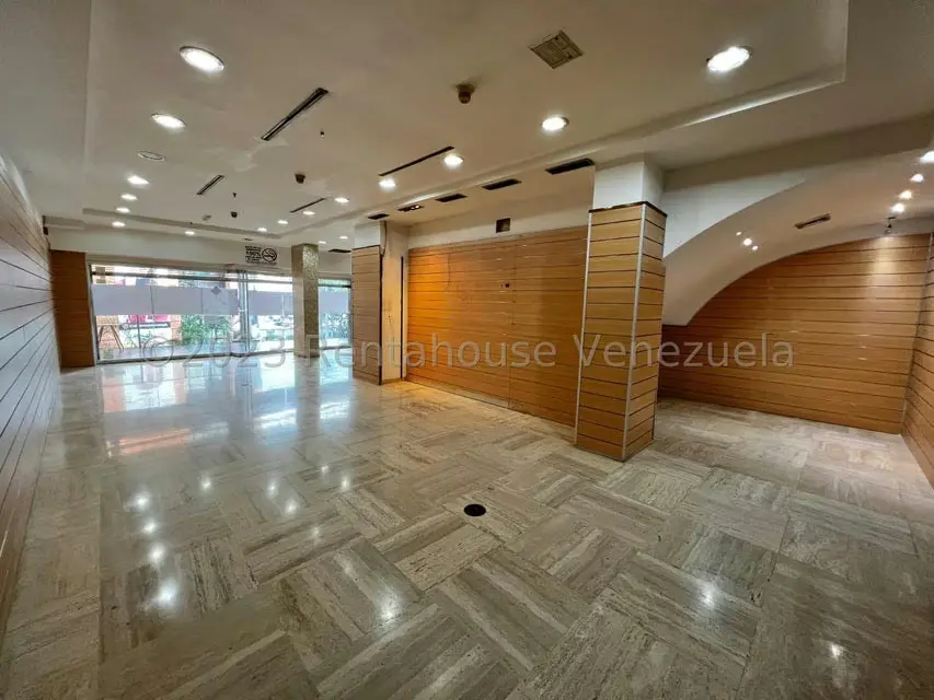 Local Comercial en Alquiler en La Castellana, Distrito Metropolitano - 7