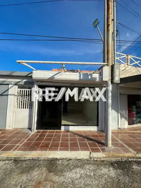 Local comercial en alquiler en la Urbanización San Francisco