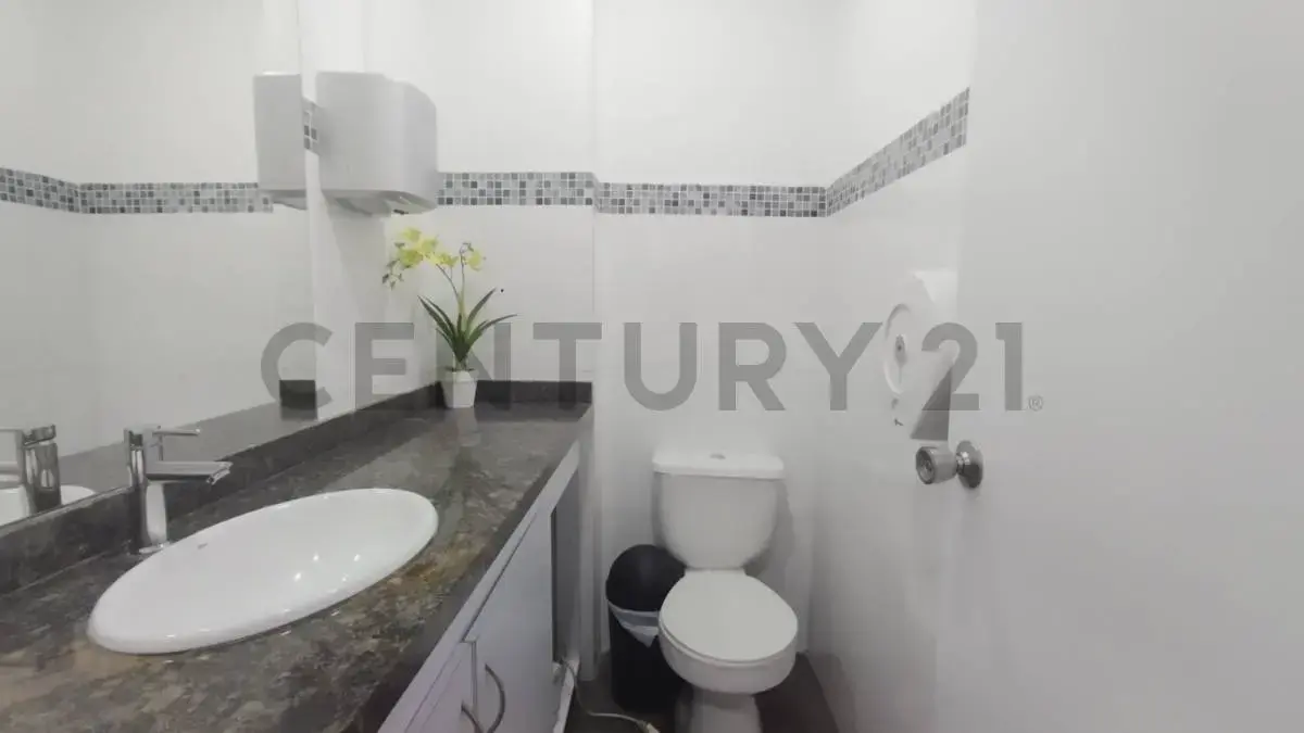 Prestigioso Centro Odontológico en Venta Ubicado en el C.C de Terrazas del Ávila - 5