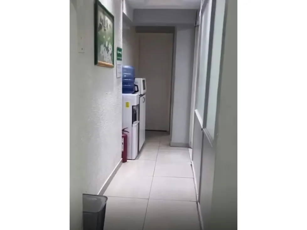 Se alquila consultorio 18m2 Altamira 2615 - 9