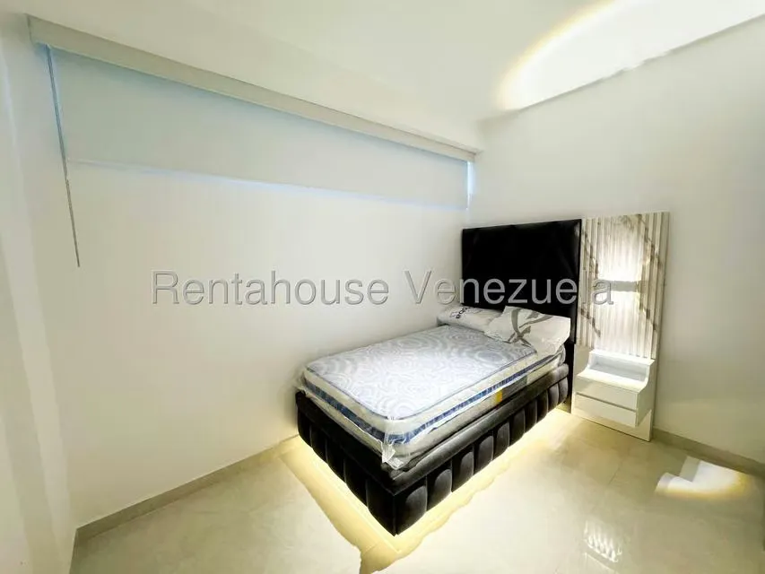 Casa (Multipes Niveles) en Venta en Los Naranjos del Cafetal, Distrito Metropolitano - 71