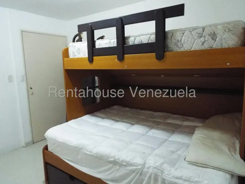 Apartamento (1 Nivel) en Alquiler en La Costanera, Miranda - 11