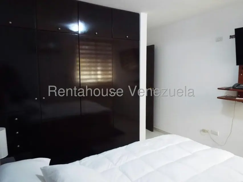 Apartamento (1 Nivel) en Alquiler en La Costanera, Miranda - 15