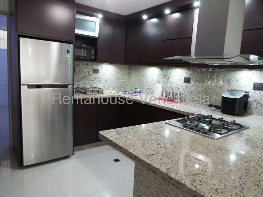 Apartamento (1 Nivel) en Alquiler en La Costanera, Miranda - 10