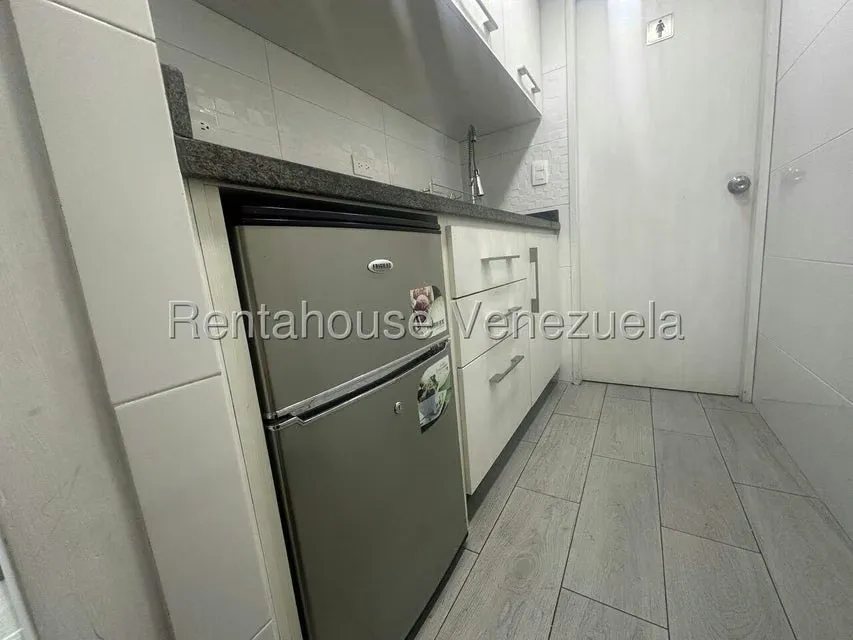 Oficina en Venta en Santa Paula, Distrito Metropolitano - 12