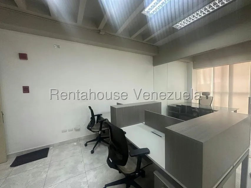Oficina en Venta en Santa Paula, Distrito Metropolitano - 6