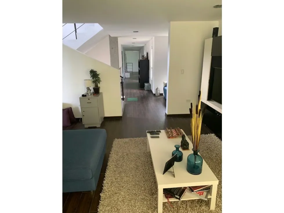 Vendo Casa de 3 Niveles en Urbanización Oripoto - 12