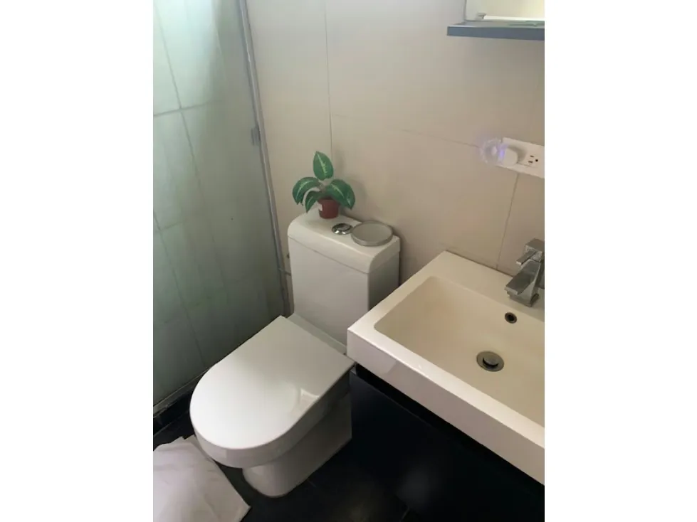 Vendo Casa de 3 Niveles en Urbanización Oripoto - 22