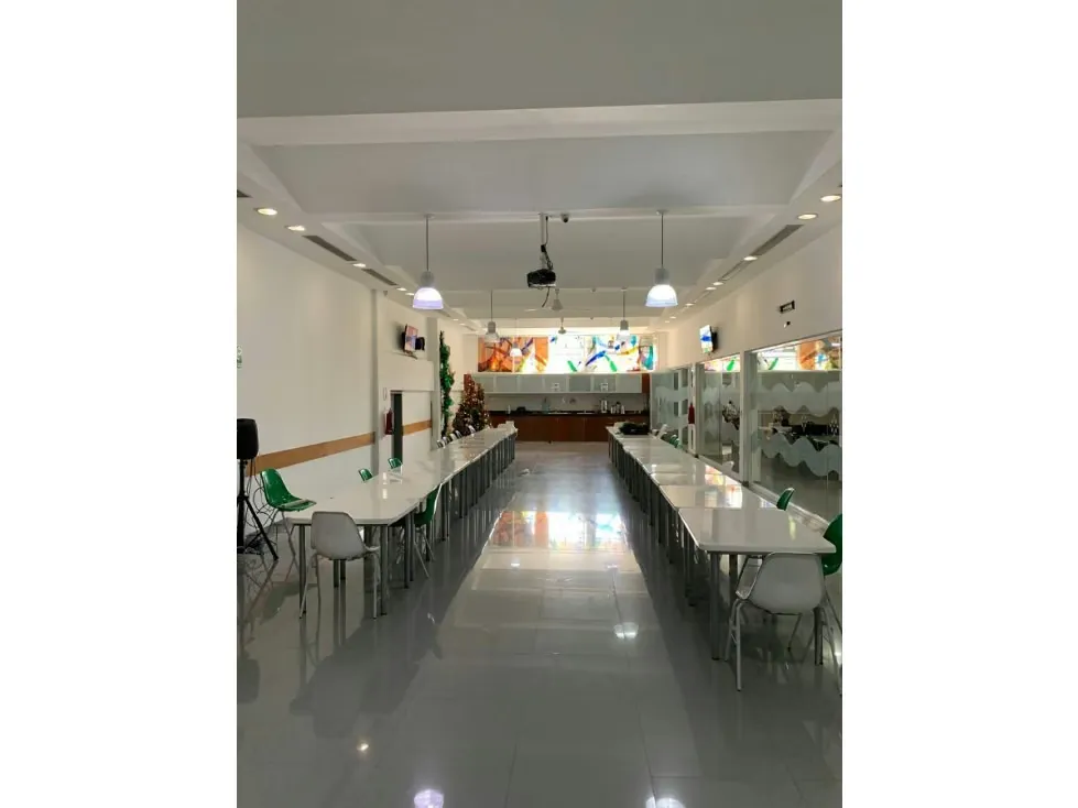 VENTA DE GALPON UBICADO EN BOLEITA SUR - 12