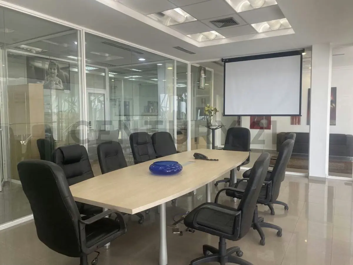 Edificio Premiun Motors Concesionario en Venta, Maracaibo - 7