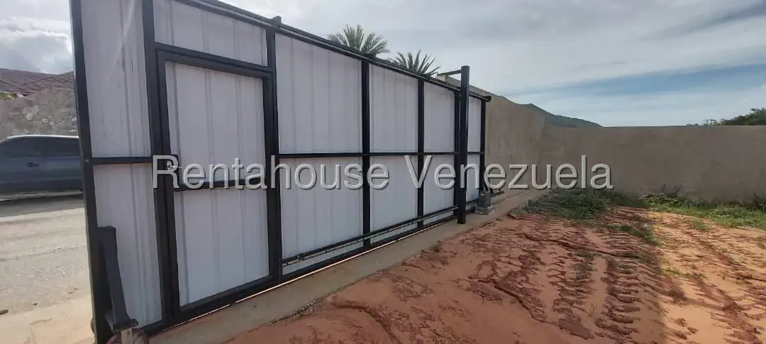 Terreno (Comercial) en Venta en Maneiro, Nueva Esparta - 4