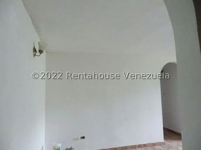 Apartamento (1 Nivel) en Alquiler en La Pastorena, Lara - 2