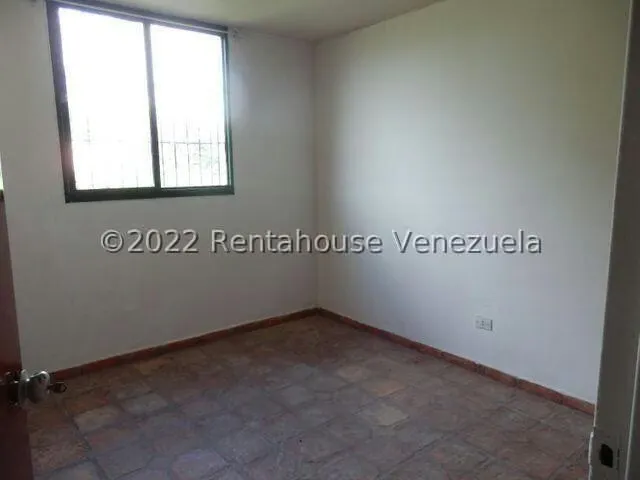 Apartamento (1 Nivel) en Alquiler en La Pastorena, Lara - 12