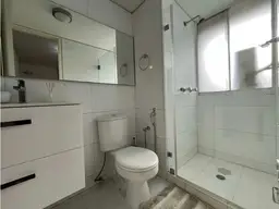 Vista 16