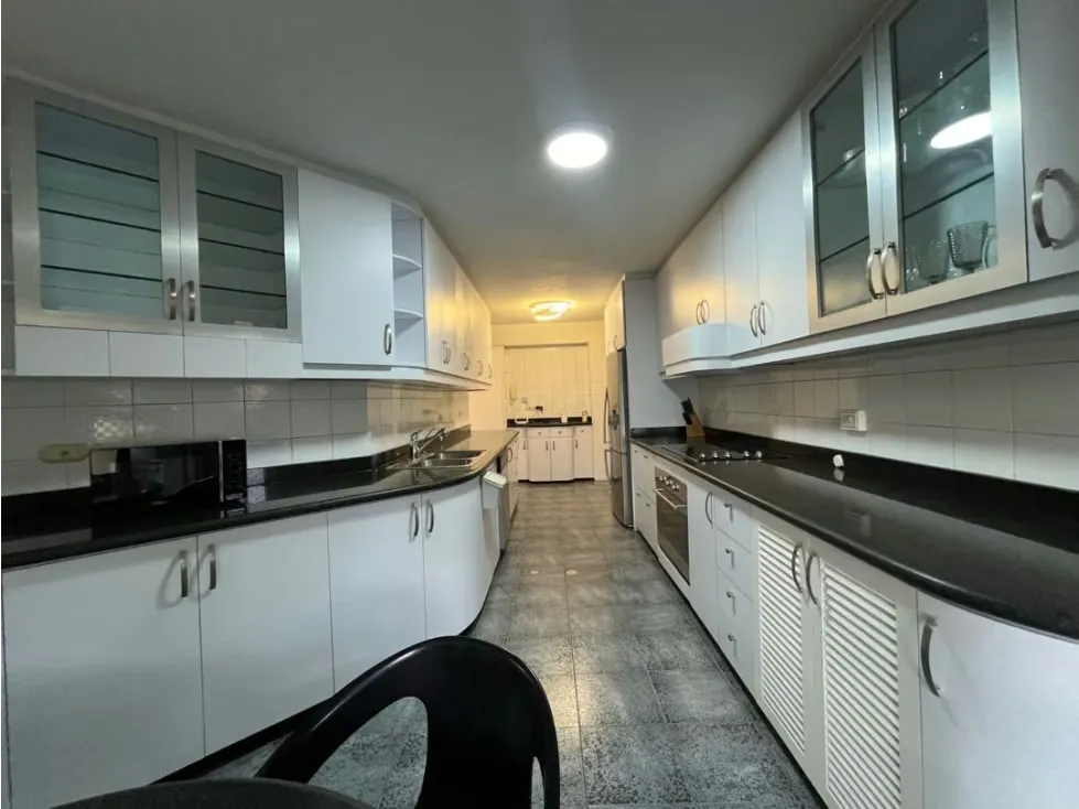 Alquilo apartamento amoblado 240m2 Valle Arriba 5751 - 7
