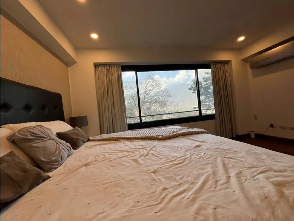Alquilo apartamento amoblado 240m2 Valle Arriba 5751 - 10