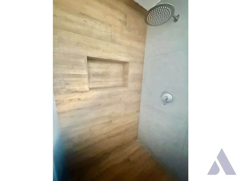 Se vende casa en calle cerrada 351m2 Caurimare 2547 - 12