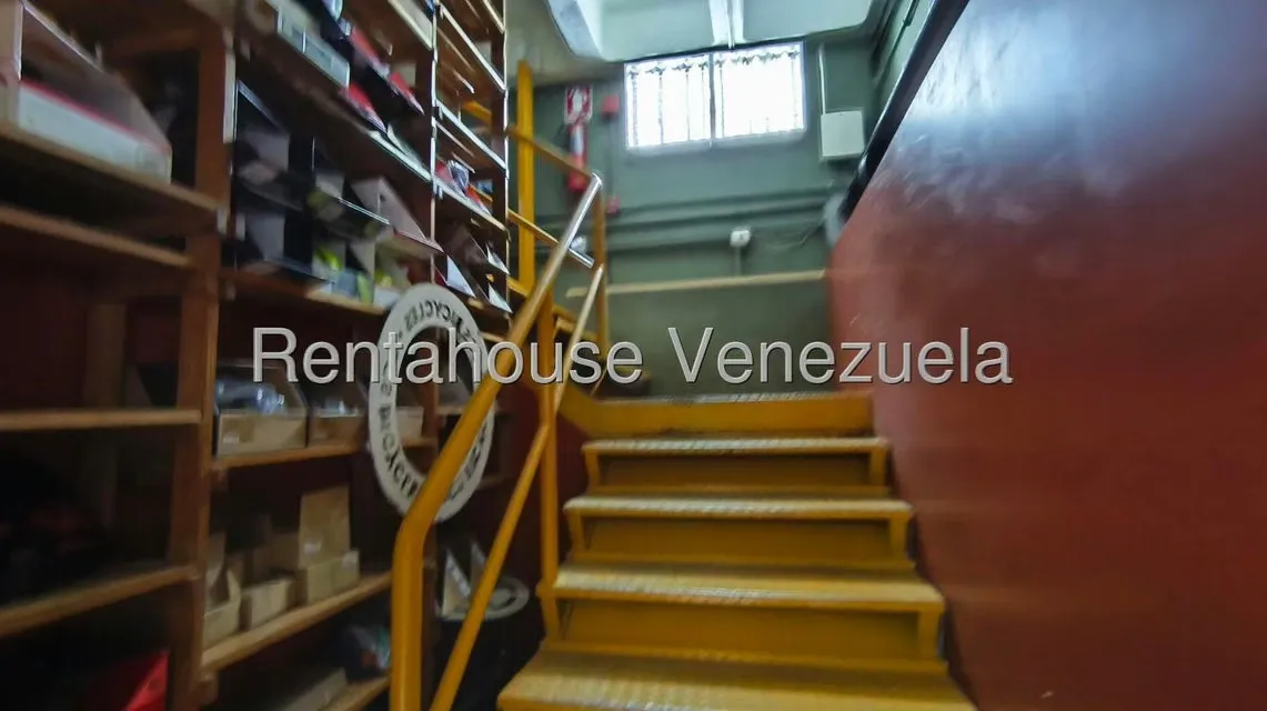 Local Comercial en Venta en Macaracuay, Distrito Metropolitano - 18