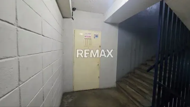 En venta Edificio Industrial - 3