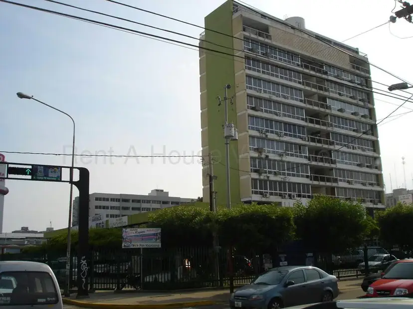 Local Comercial en Alquiler en Avenida Bella Vista, Zulia