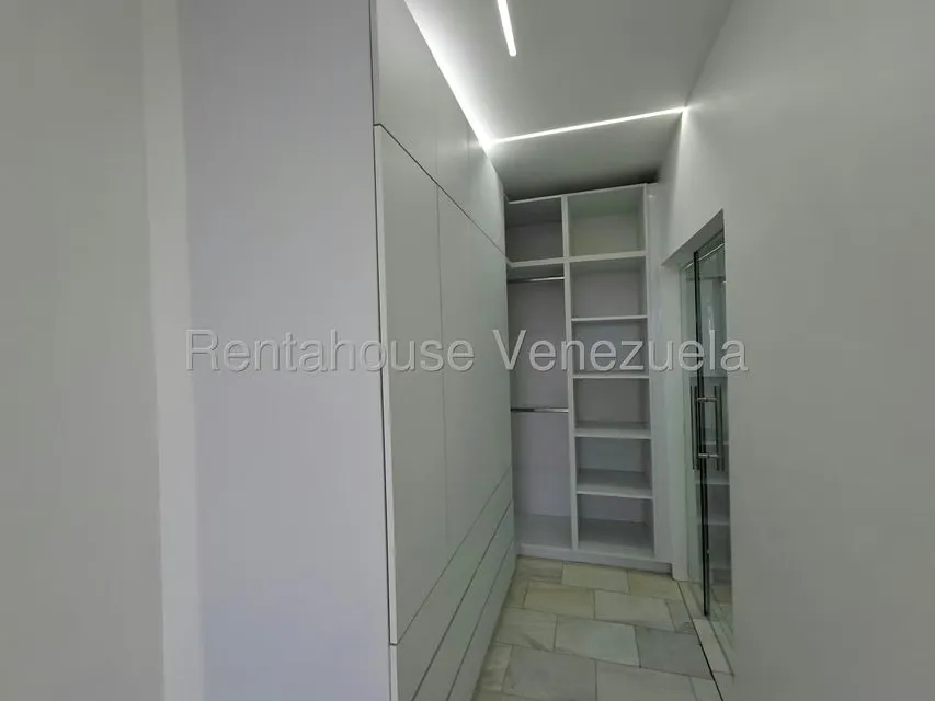 Apartamento (1 Nivel) en Venta en Zona Este, Lara - 15