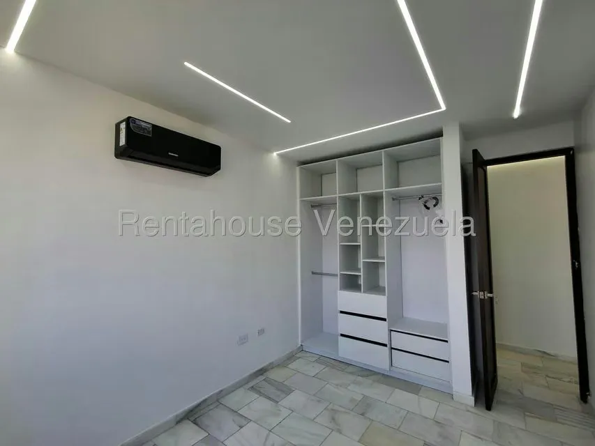 Apartamento (1 Nivel) en Venta en Zona Este, Lara - 20