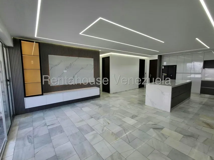 Apartamento (1 Nivel) en Venta en Zona Este, Lara - 3