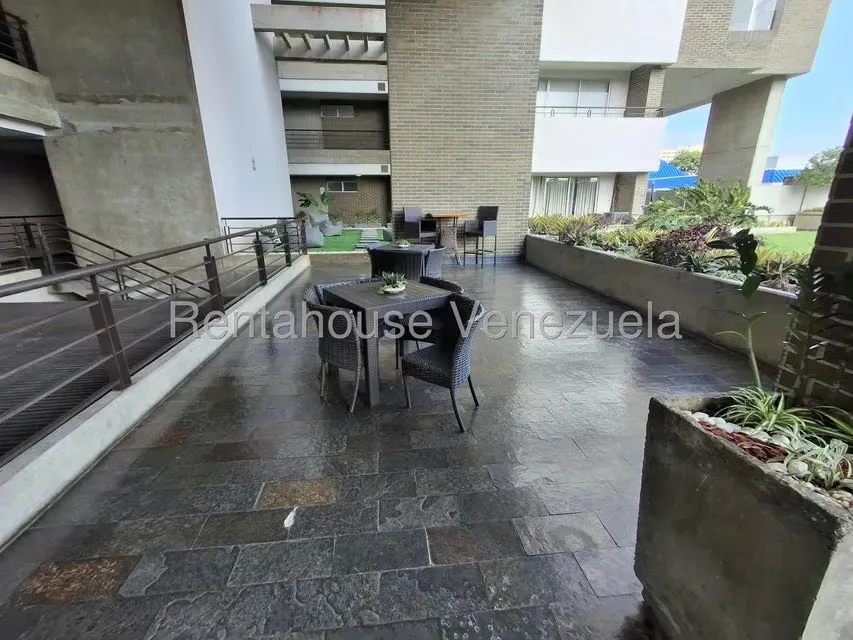 Apartamento (1 Nivel) en Venta en Zona Este, Lara - 44