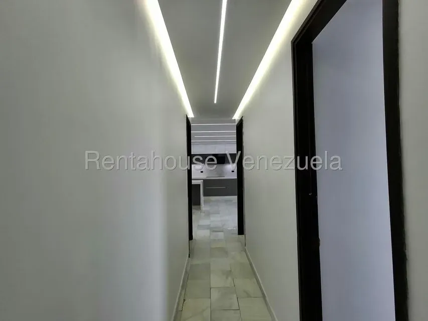 Apartamento (1 Nivel) en Venta en Zona Este, Lara - 9