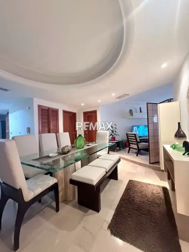 APARTAMENTO EN TORRE EUROPA BELLA VISTA