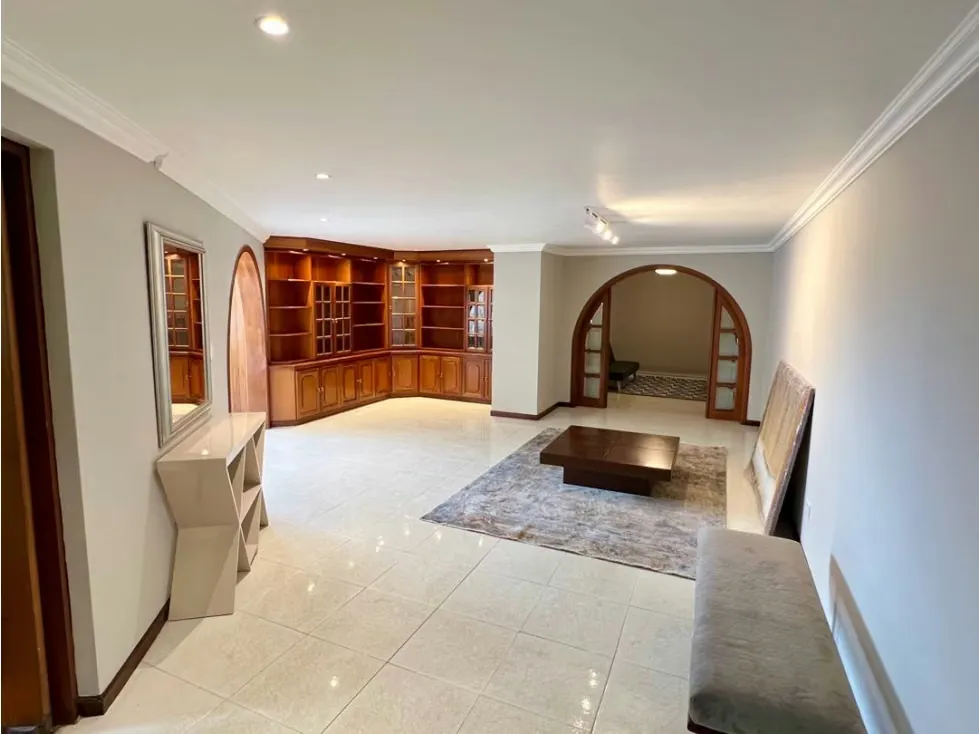 En Alquiler Apartamento en Santa Eduvigis. Sucre - Caracas - 2
