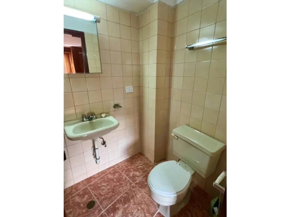 En Alquiler Apartamento en Santa Eduvigis. Sucre - Caracas - 32