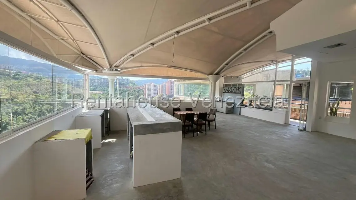 Local Comercial en Venta en Los Samanes, Distrito Metropolitano - 14