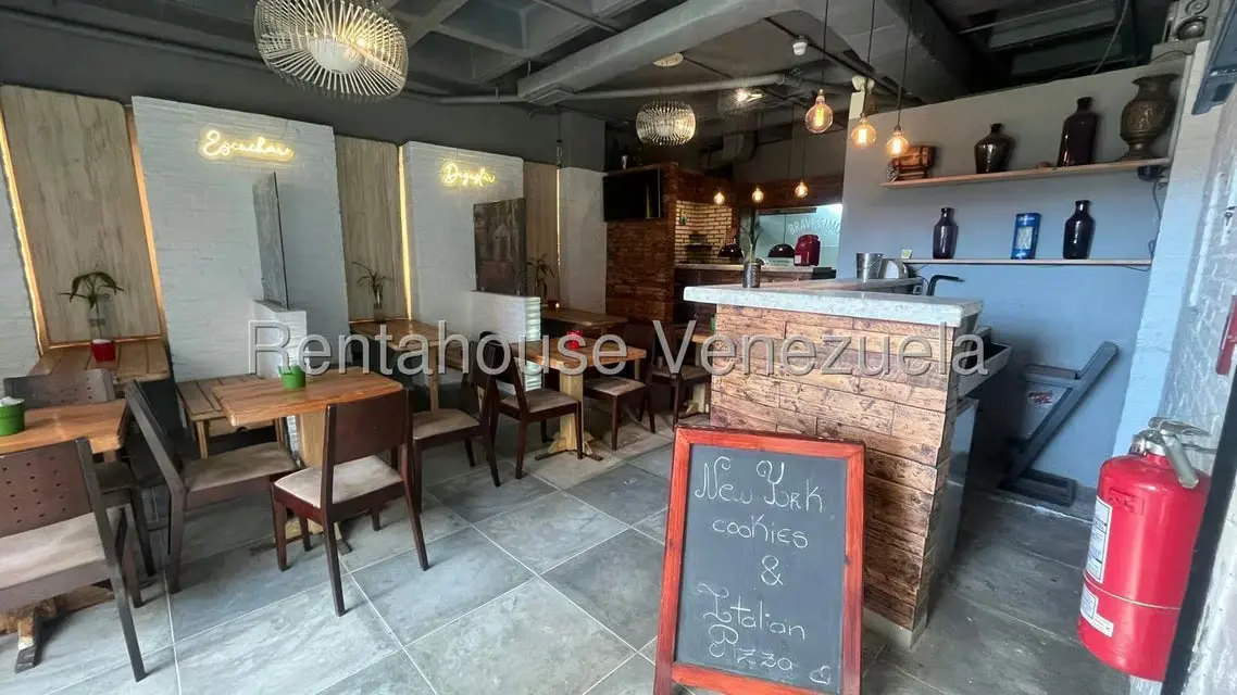 Local Comercial en Venta en Los Samanes, Distrito Metropolitano - 7