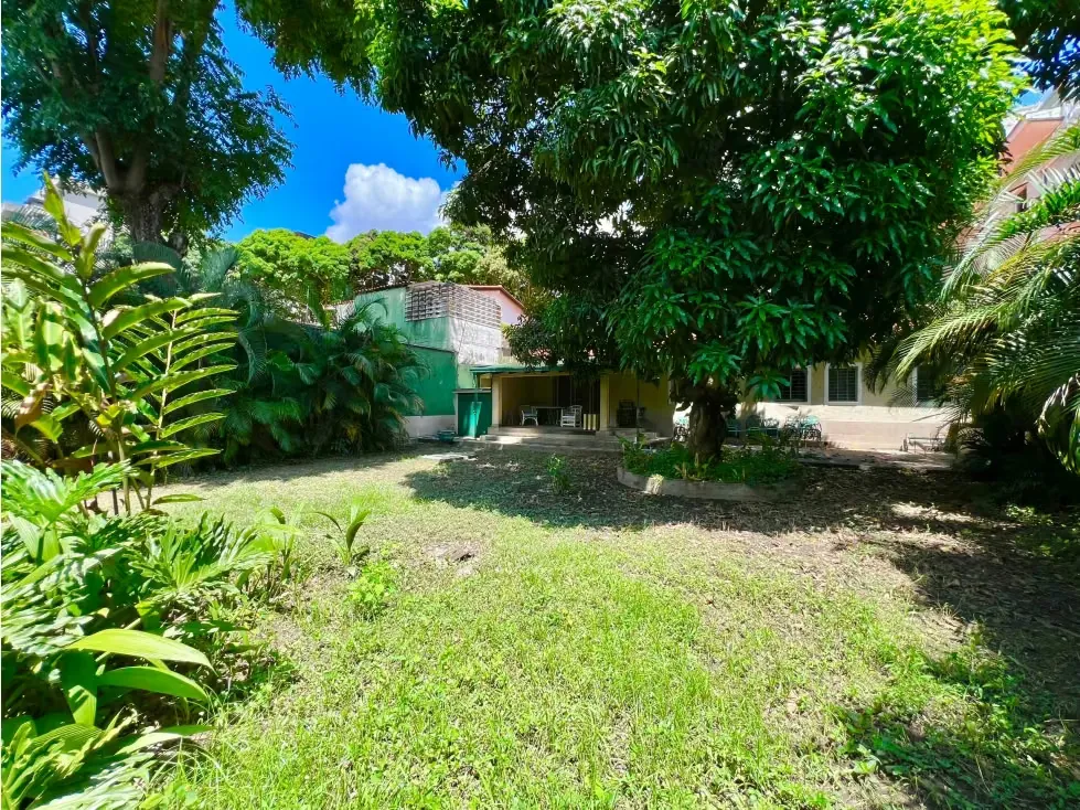 Se vende 4 apartamentos y 1 casa 1273m² La floresta - 24