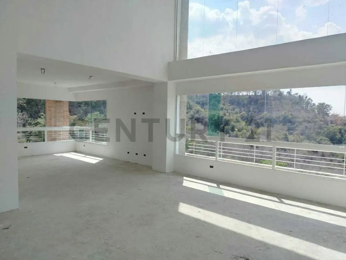 Exclusivo Pent House Dúplex a Estrenar con Vista Al Ávila - Solar del Hatillo - 4