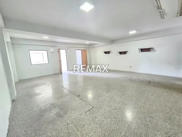Local en venta C.C Ciudad Jardín San Jacinto - 3
