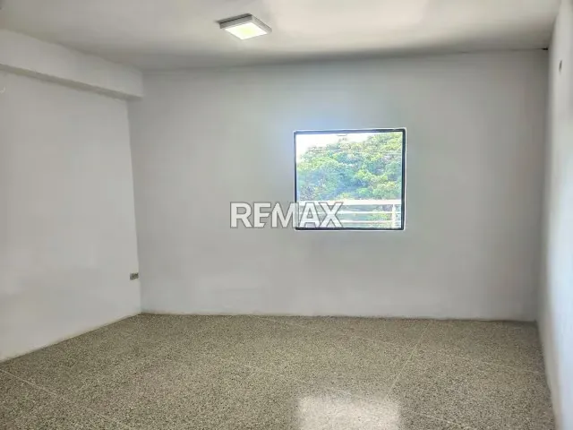 Local en venta C.C Ciudad Jardín San Jacinto - 4