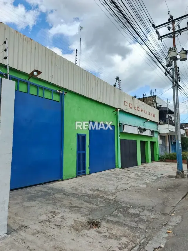 Galpon en venta Av. Miranda Centro