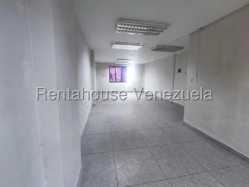 Oficina en Alquiler en Zona Colonial, Carabobo - 9