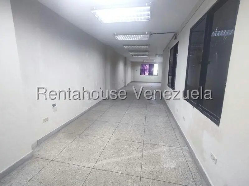 Oficina en Alquiler en Zona Colonial, Carabobo - 10