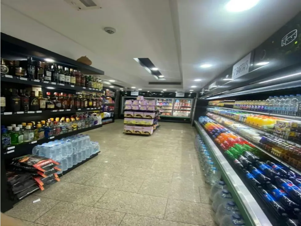 Se vende fondo de comercio 521m² Montalban - 4