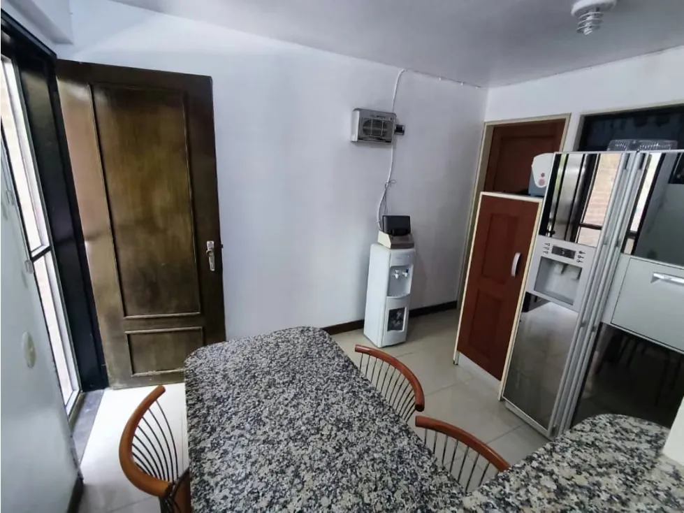 Alto Prado VENDO casa 350m2 Remodelada calle cerrada vista Ávila(mogo) - 28