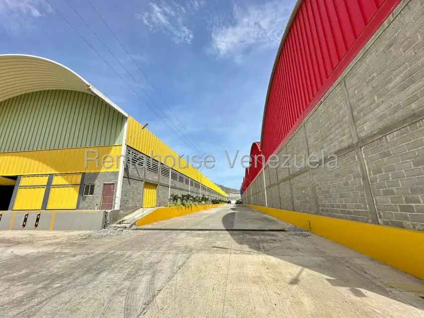Galpon - Deposito en Venta en Zona Industrial 2, Lara - 25