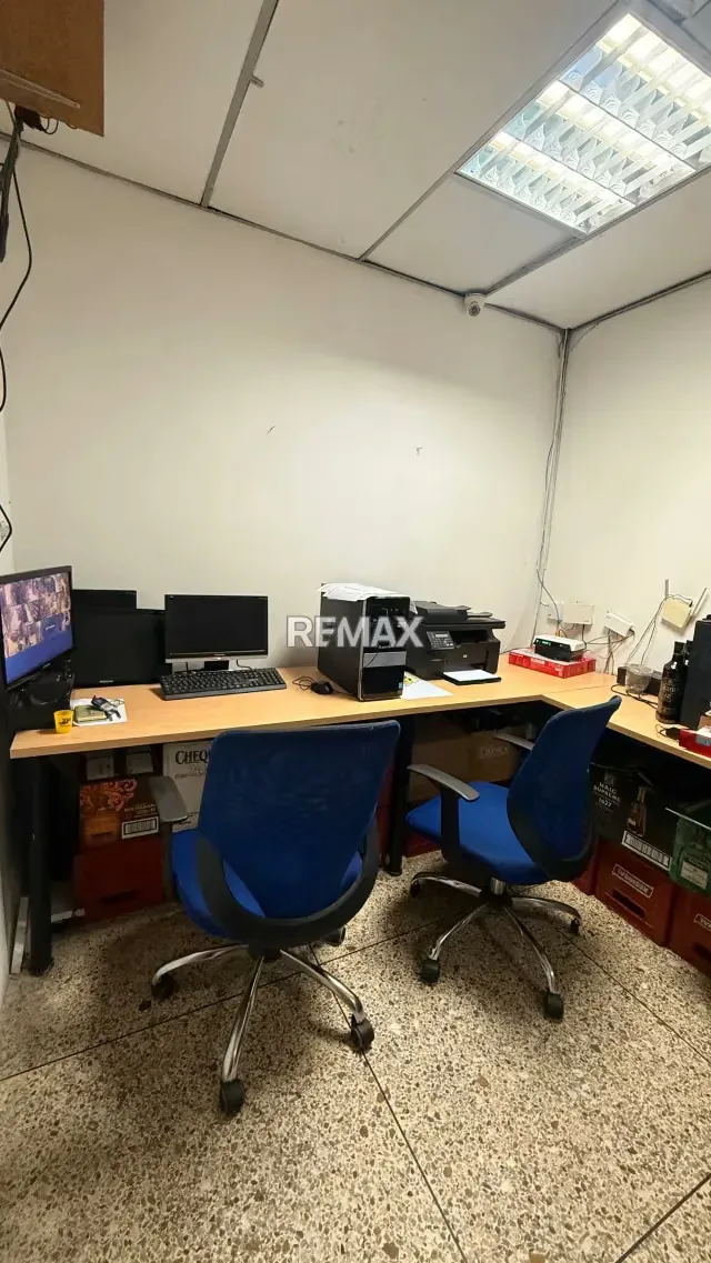 En Venta Fondo de Comercio, Bodegón Licorería Los Colorados CA - 9