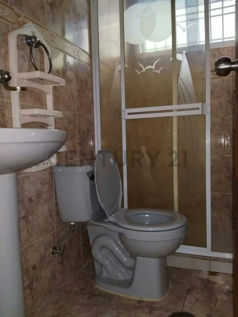 En Venta Casa en la Urbanización Fundemos I. Excelente ubicacion - 5