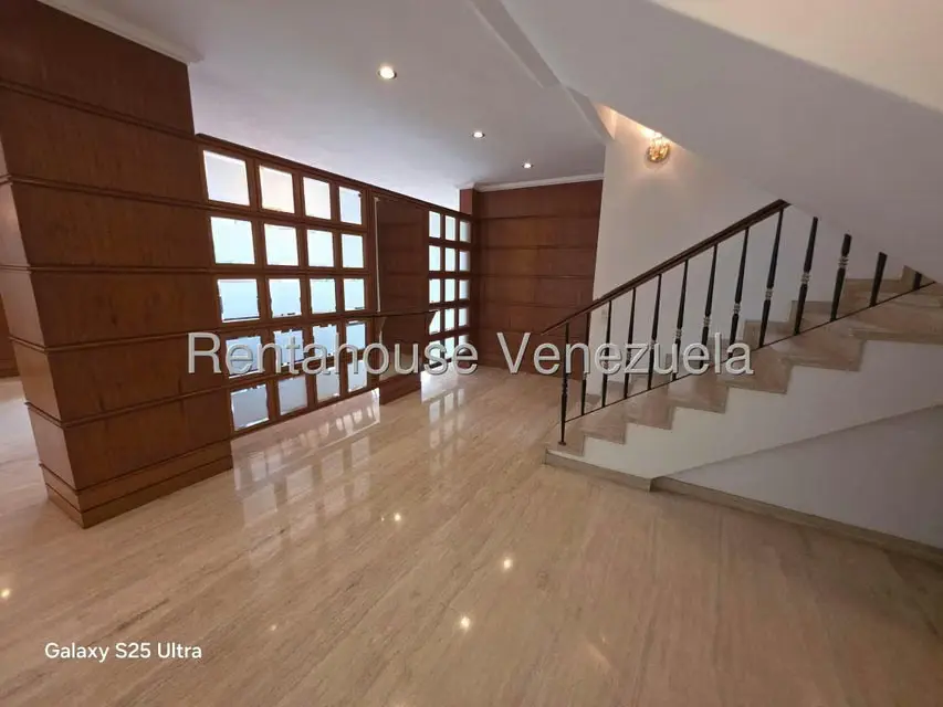 Apartamento (Duplex) en Venta en Las Mercedes, Distrito Metropolitano - 3