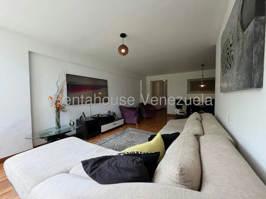 Apartamento (1 Nivel) en Alquiler en El Cafetal, Distrito Metropolitano - 11