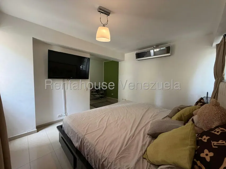 Apartamento (1 Nivel) en Alquiler en El Cafetal, Distrito Metropolitano - 15